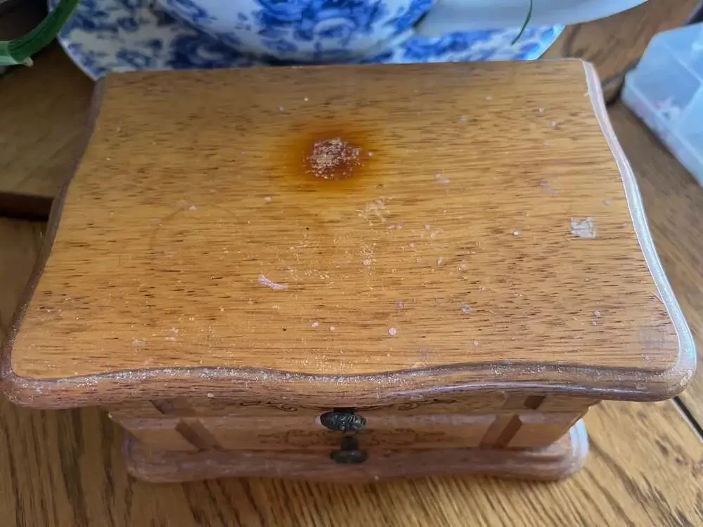 Vintage Wooden Jewelry Box; Lt Oak & Mirror